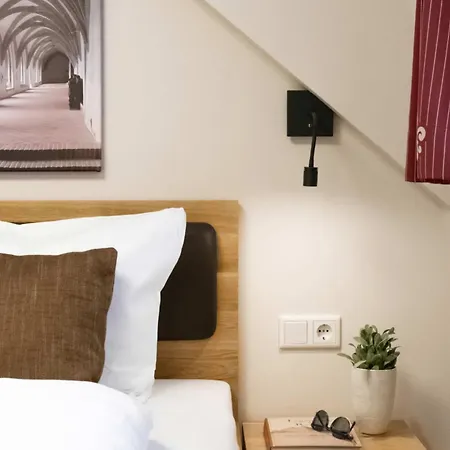 Doppelzimmer 3 * Heidenheim (Bavaria)